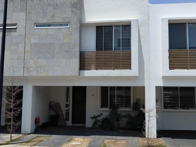 Casa en condominio en renta Circuito Real San Jose Sur 128, Zapopan, Jalisco, México