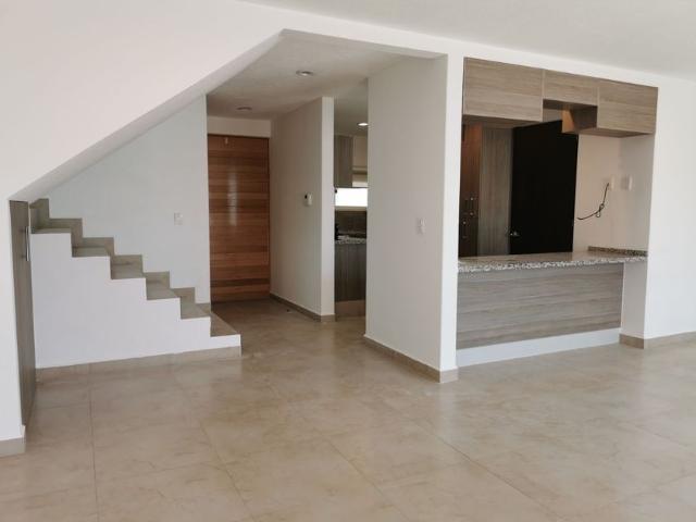 Casa en condominio en renta Acueducto 1300, Residencial La Vista, Fraccionamiento La Vista, Santiago De Querétaro, Querétaro, México