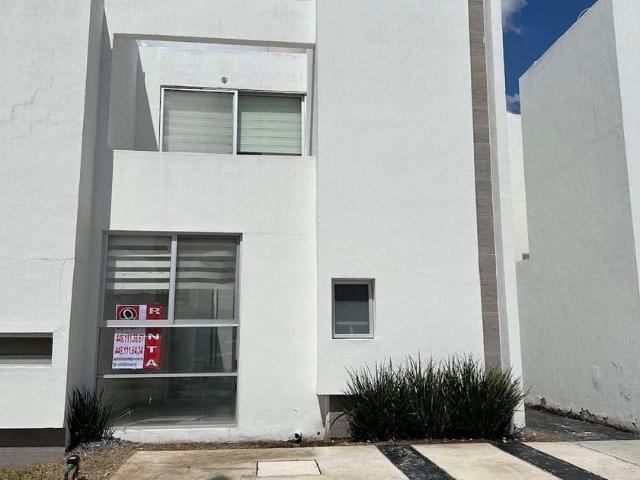Casa en condominio en renta Av. Barlovento 556, Aguascalientes, México