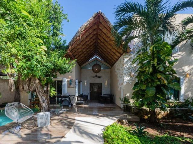 Casa en condominio en renta Avenida Álamos, Álamos, Cancún, Benito Juárez, Quintana Roo, 77533, Mex