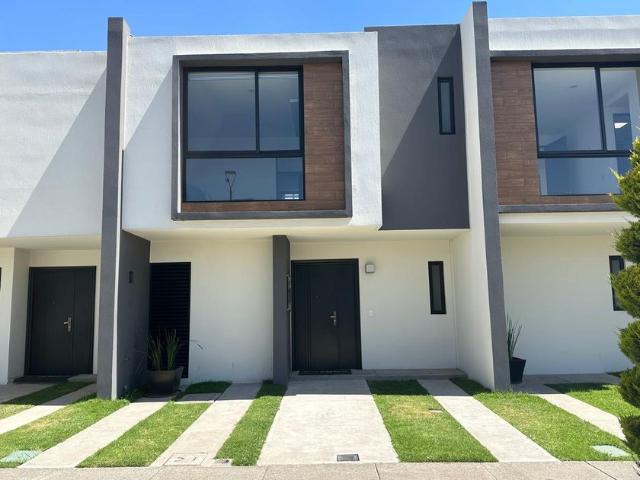Casa en condominio en renta Avenida Arboleda 102, Col, San Mateo Otzacatipan, Estado De México, México