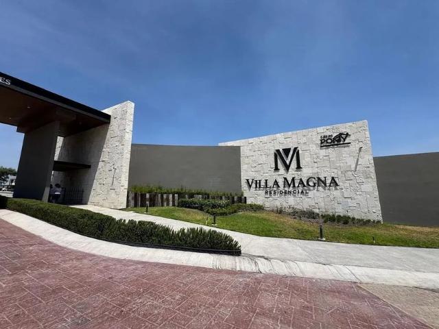 Casa en condominio en renta Avenida El Campanario Norte 1248, Villa Magna, Querétaro, México