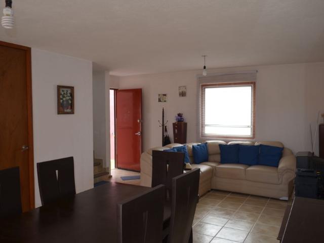 Casa en condominio en renta Avenida Peñuelas 99, Fraccionamiento Álamos Del Lago, Querétaro, 76140, Mex