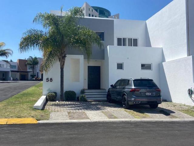Casa en condominio en renta Boulevard Centro Sur 2500, Claustro De La Catedral, Centro Sur, Santiago De Querétaro, Querétaro, México