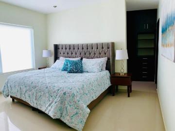Casa en condominio en renta Boulevard Juan Pablo Ii, Fracc Canteras De San Javier, Aguascalientes, 20207, Mex