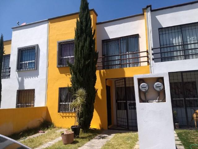 Casa en condominio en renta Bosques De Cantabria, Sauces, Estado De México, México