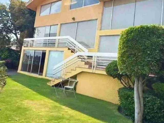 Casa en condominio en renta Bosques De Las Lomas, Ciudad De México, Cdmx, México