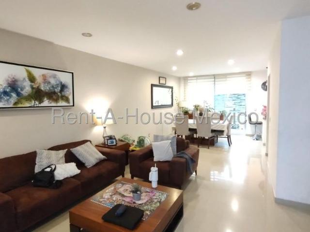Casa en condominio en renta Bio Grand Juriquilla, Juriquilla