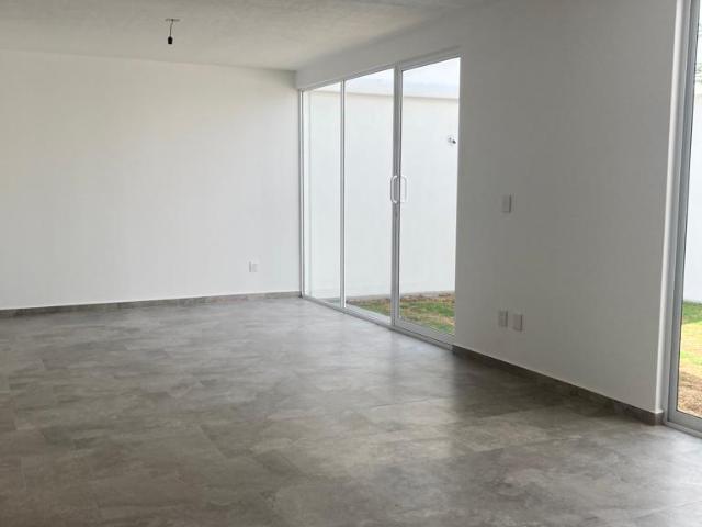 Casa en condominio en Renta en Fraccionamiento Bosques, Zinacantepec