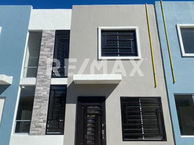 Casa en condominio en renta en Paseos de Santa Maria