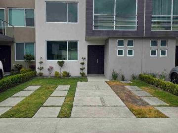 Casa en condominio en renta Esmeralda Residencial 1, Mz 042, San Francisco, San Mateo Atenco, Estado De México, México