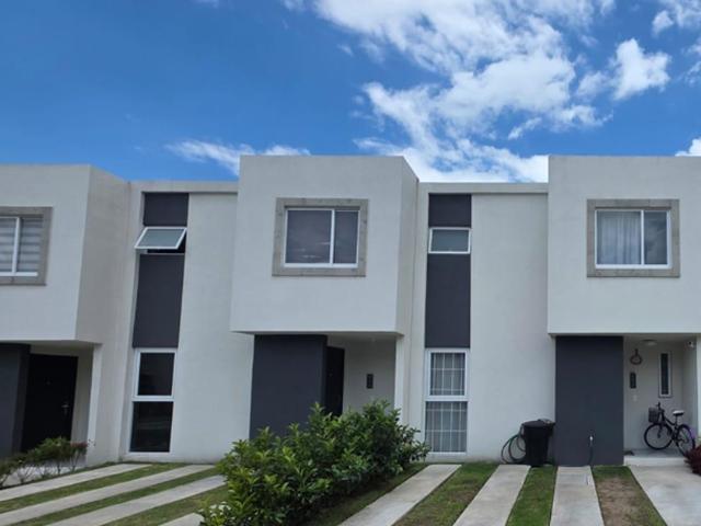 Casa en condominio en renta Fraccionamiento Hacienda De Las Fuentes, Estado De México, México