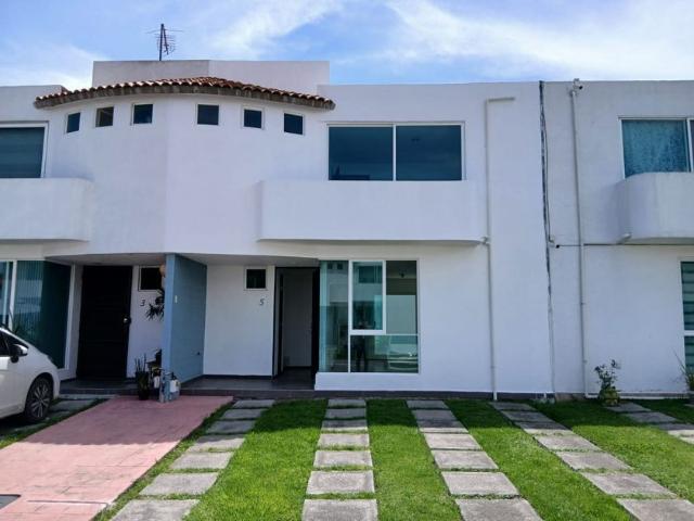 Casa en condominio en renta Fraccionamiento La Toscana, Calle Casina Mz 019, Fraccionamiento La Toscana, Fracción San Roque, Estado De México, México