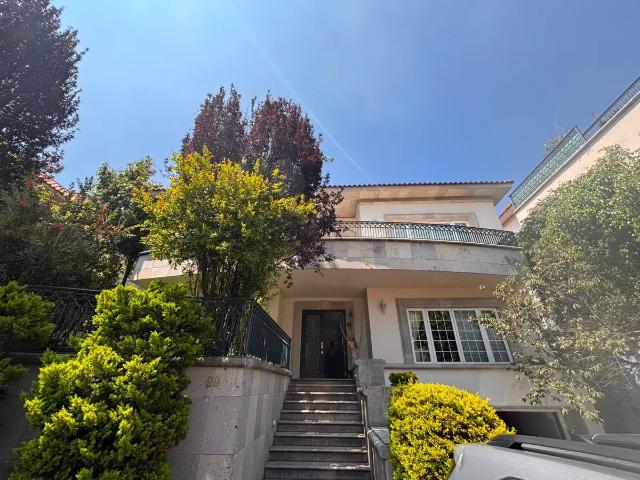 CASA EN CONDOMINIO EN RENTA | LOMAS DE VISTA HERMOSA