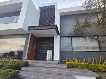 Casa en condominio en renta Lomas Punta Del Este Residencial, Boulevard Juan Alonso De Torres Poniente, Lomas Punta Del Este, León, Guanajuato, México