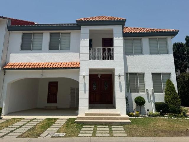 Casa en condominio en renta La Vista Country Club, Vía Atlixcáyotl, Sta María Tonanzintla, San Andrés Cholula, Puebla, México