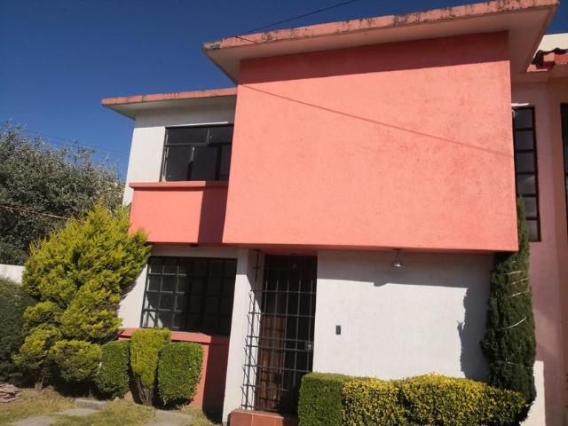 Casa en condominio en renta Las Jaras, Metepec, Metepec