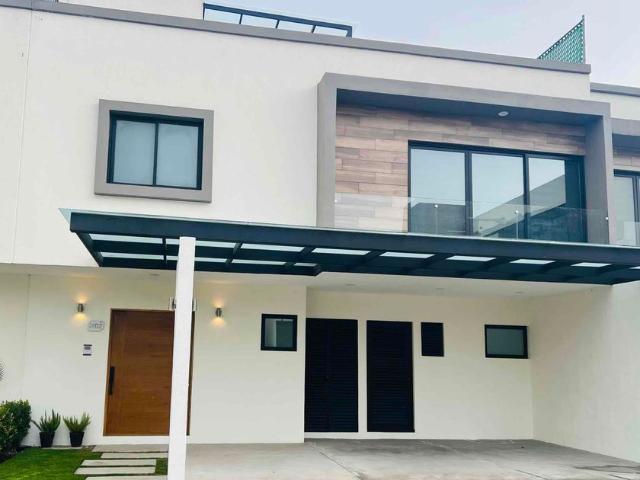 Casa en condominio en renta Llano Grande, Metepec, Metepec