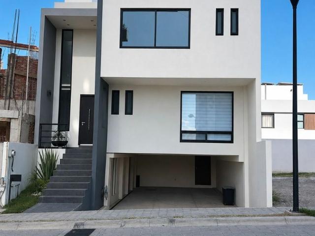 Casa en condominio en renta Mi Casa En Lomas, Plaza Arcángeles, Lomas De Angelópolis, San Andrés Cholula, Puebla, México