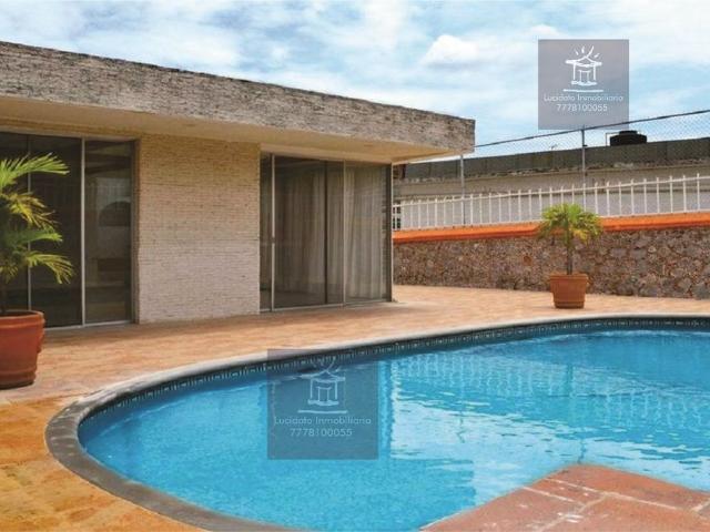 Casa en renta Paseo De La Reforma, Lomas De Cuernavaca, Temixco, Morelos, México