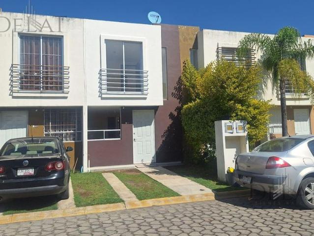 Casa en condominio en renta San Francisco Ocotlán, Coronango