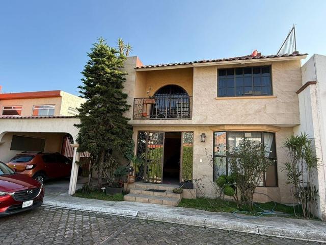 Casa en condominio en renta San Lorenzo Coacalco, Metepec