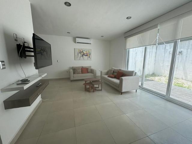 Casa en condominio en renta San Roman, San Joaquín, Ciudad Del Carmen, Campeche, México