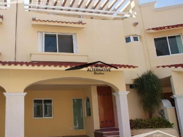 Casa en condominio en renta Supermanzana 17, Cancún