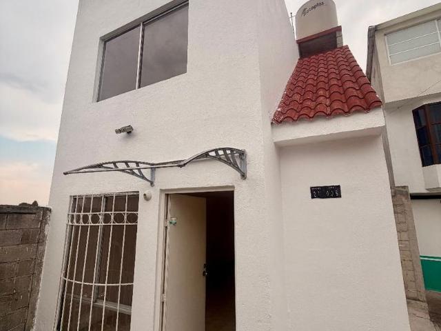 Casa en condominio en renta Privada San Atanasio, Rancho San Dimas, San Antonio La Isla, Estado De México, 52282, México