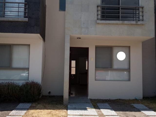 Casa en condominio en renta Residencial Del Parque, Querétaro, México