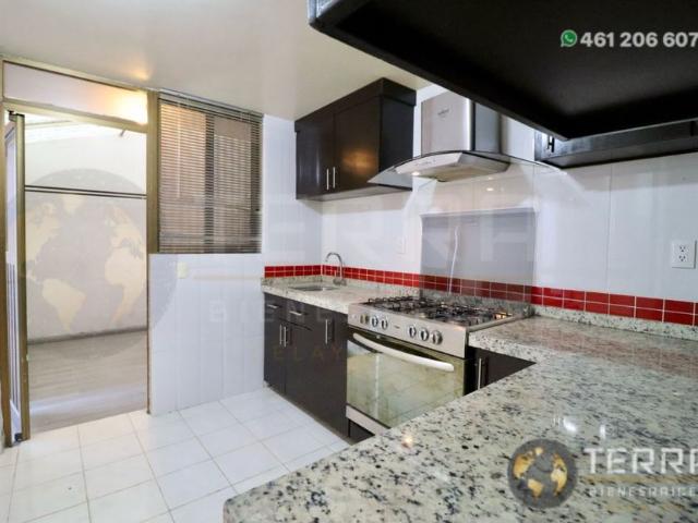 Casa en condominio en renta Tabachines 103, Jardines De Celaya 1ra Sección, Celaya, Guanajuato, México