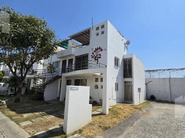 Casa en condominio en renta Tierra Larga, Cuautla, Morelos