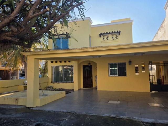 Casa en condominio en renta Villa Magna, Avenida Libertad, Villa Magna, San Joaquín, Ciudad Del Carmen, Campeche, México