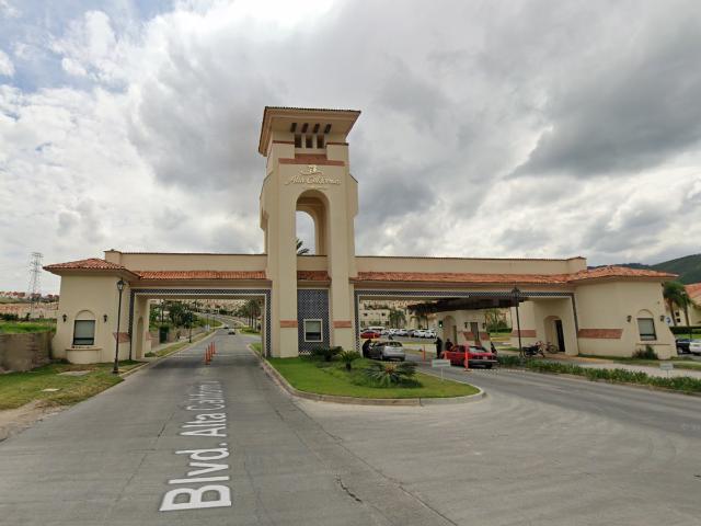 Casa en condominio en Residencial Alta California, Tlajomulco de Zúñiga