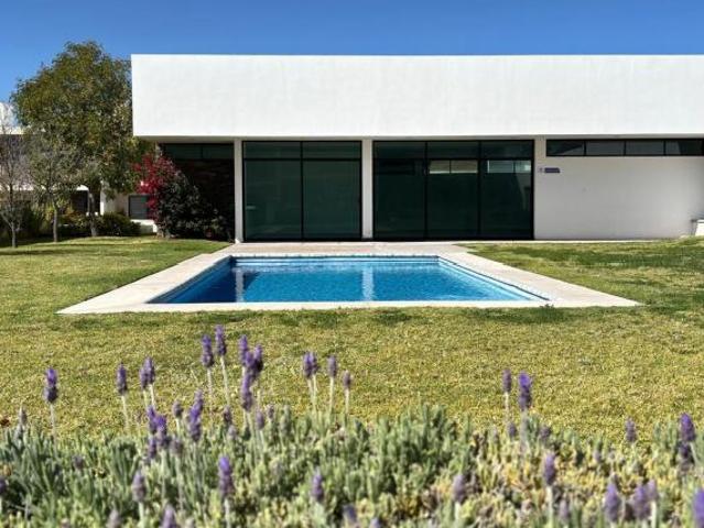 Casa en condominio en Residencial el Refugio