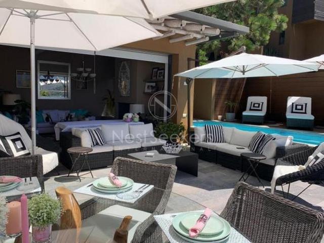 Casa en Condominio en venta con vista al lago en Valle de Bravo