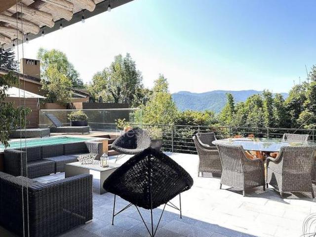 Casa en Condominio en venta con vista al lago en Valle de Bravo