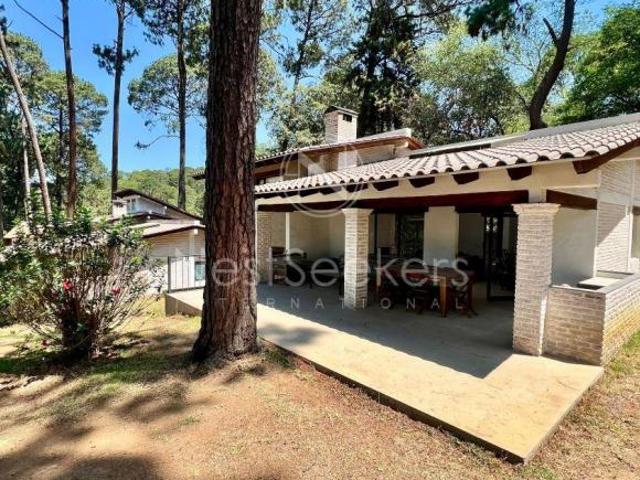 Casa en condominio en venta cerca de la glorieta del Refugio, Avándaro