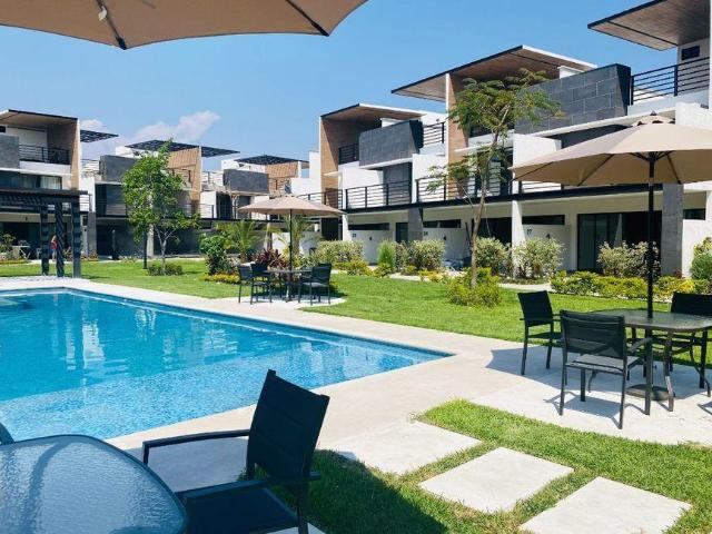 Casa en Condominio en Venta en Colinas de Santa Fe