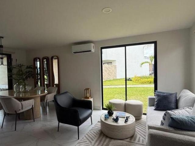 Casa en Condominio en Venta en Colinas de Santa Fe