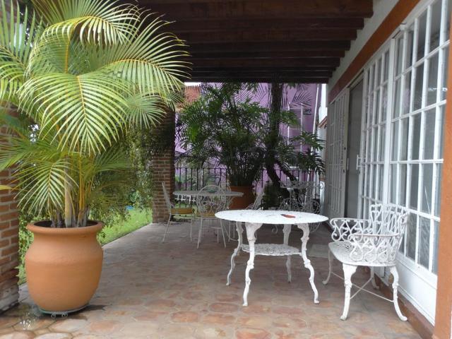 Casa en condominio en venta en colonia Delicias, cercano a centros comerciales