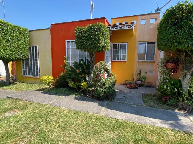 Casa en Condominio en Venta en Conjunto Habitacional Campo Verde, Temixco