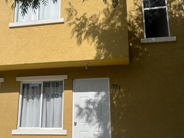 Casa en condominio en Venta en Calle Alcazares Real Segovia