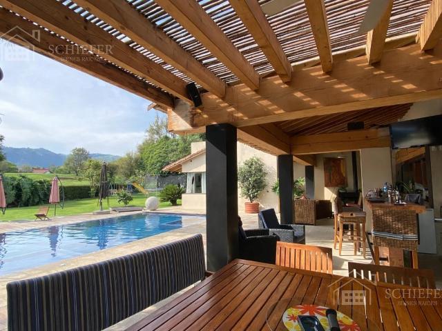 Casa en condominio en venta en Club de Golf Malinalco