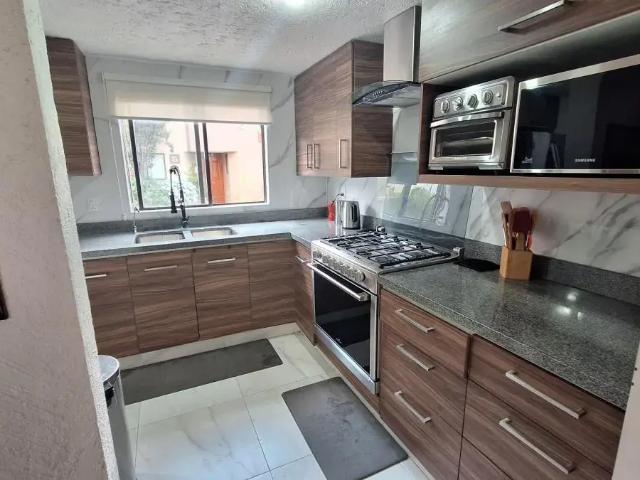 Casa en Condominio en Venta en Cuajimalpa, Ciudad de México