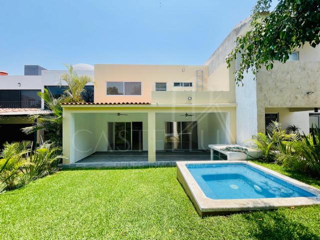 Casa en condominio en venta en Burgos Bugambilias