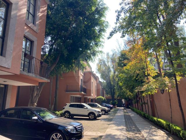 Casa En Condominio en venta en Del Carmen, Coyoac?n, La Conchita 5 Rec?maras