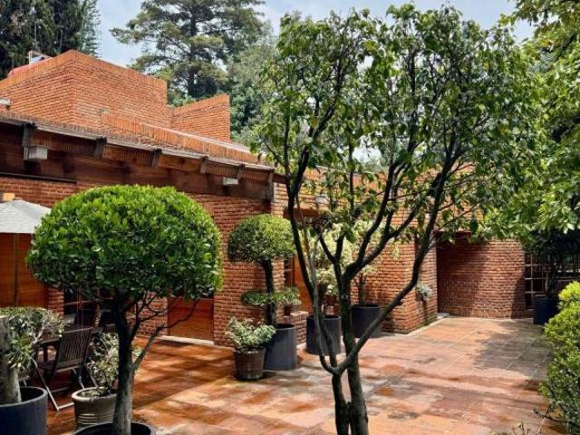 Casa en condominio en venta en Encino Grande con recámaras en planta baja