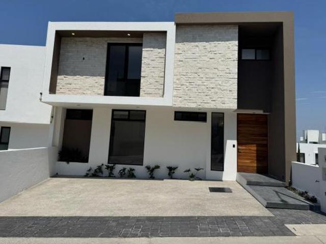 Casa en condominio en venta en El Condado