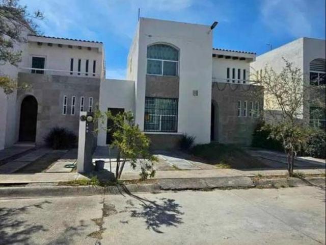 Casa en Condominio en Venta en Historiadores,Aguascalientes. CLL